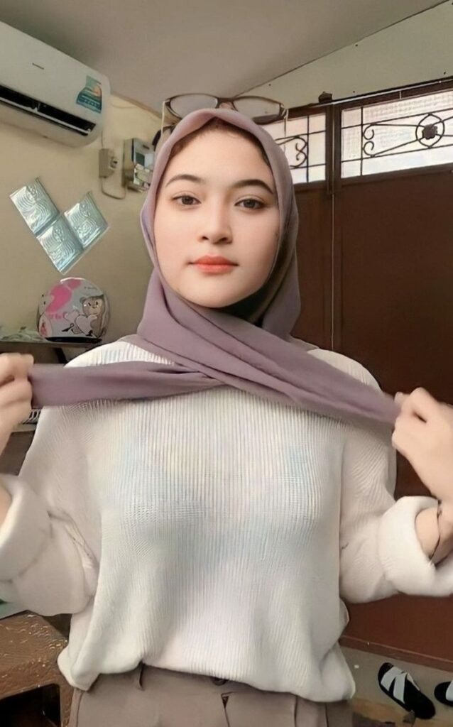 Indonesia Video Hijab 3nt0d Sekretaris Baru Toge Jilbab Hitam Top Global New